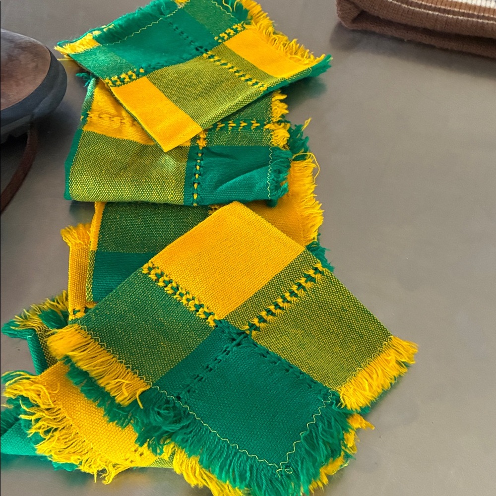 Packers Woven Napkin Set 8 Yellow Green Hand Made Costa Rican NWOT Green/Yellow